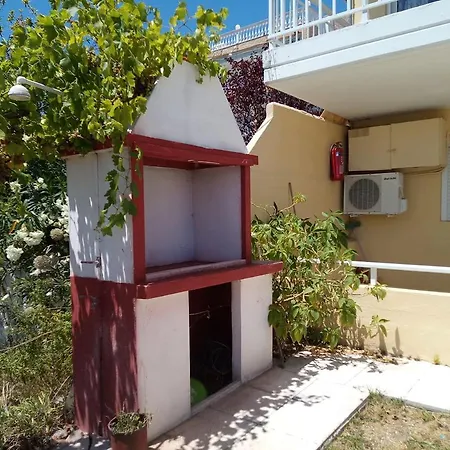 House Lena Apartament Sarti