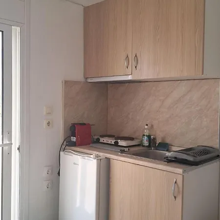 House Lena سارتي