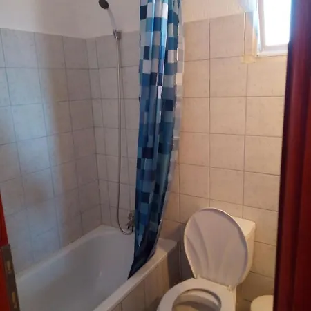 House Lena * Szárti