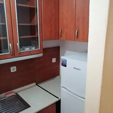 House Lena * 사르티