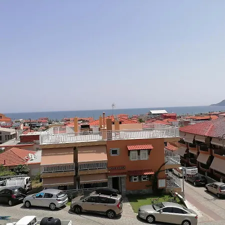 Apartment House Lena Sarti